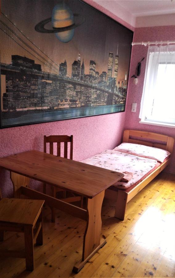 Penzion Apartmány Bečov Bečov nad Teplou Exterior foto